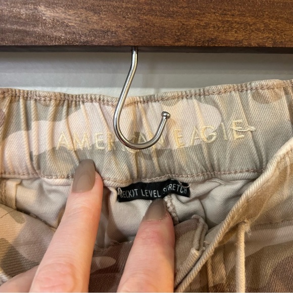 American Eagle Women's Next Level Stretch Camo Joggers Tan Brown Size XXS 000 - Picture 5 of 8